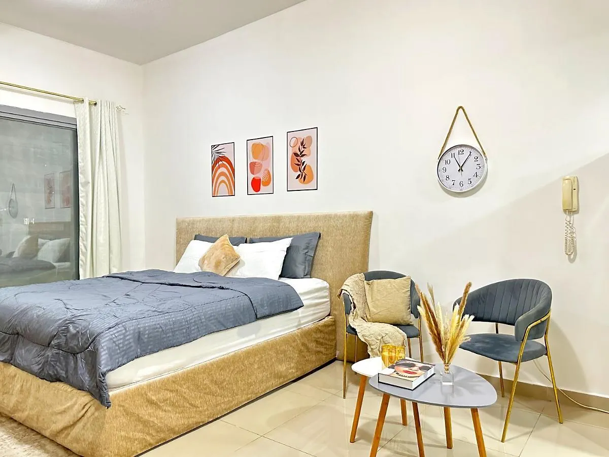Apartment Comfy Studio W/ Balcony & Nice Design In Marina Dubai